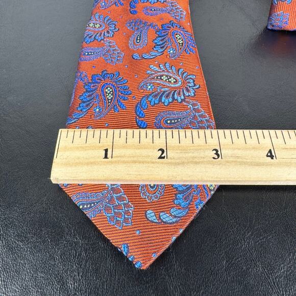 Jos. A. Bank Reserve Collection NEW Made in Italy 100% Silk Neck Tie - Picture 4 of 4